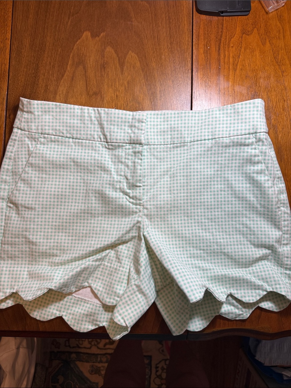 crown & ivy Mint Gingham Scalloped Hem Shorts
